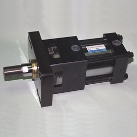 中圧用（２１ＭＰａ）前調整型高精度油圧シリンダー